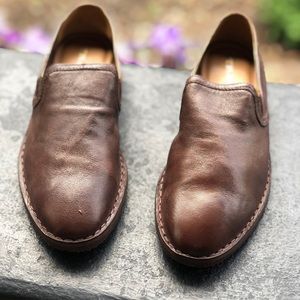 TRASK Loafer size 6 NEW IN BOX